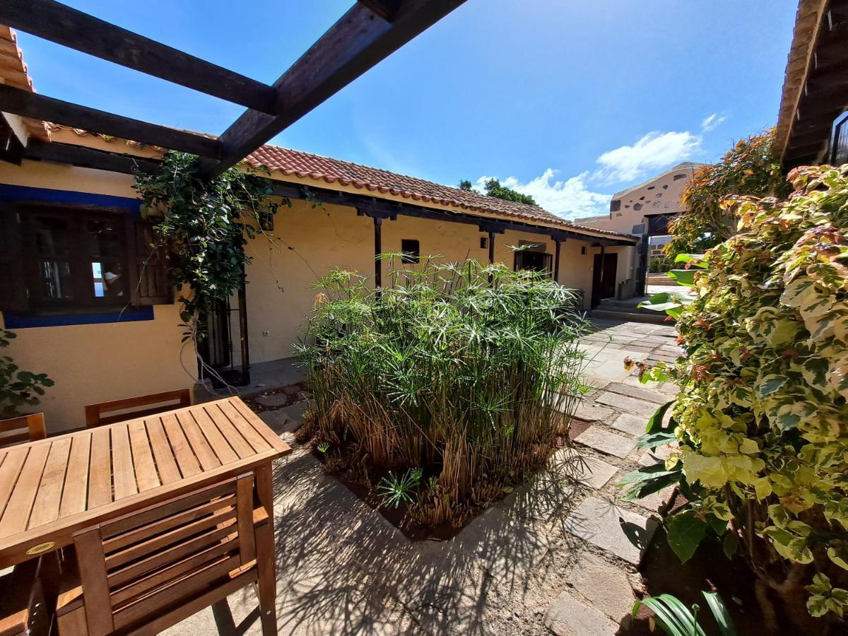 Rk Hacienda La Rekompensa Arucas Esterno foto