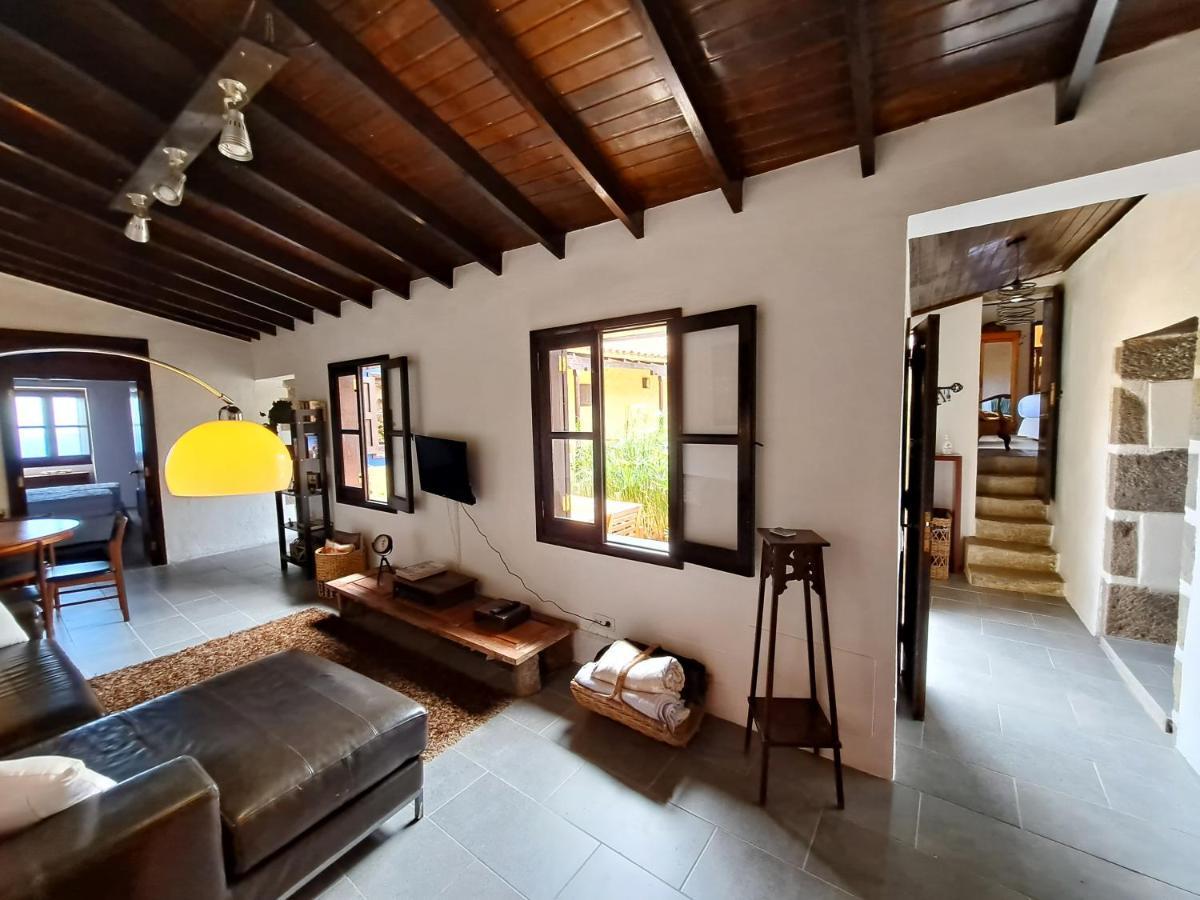 Rk Hacienda La Rekompensa Arucas Esterno foto